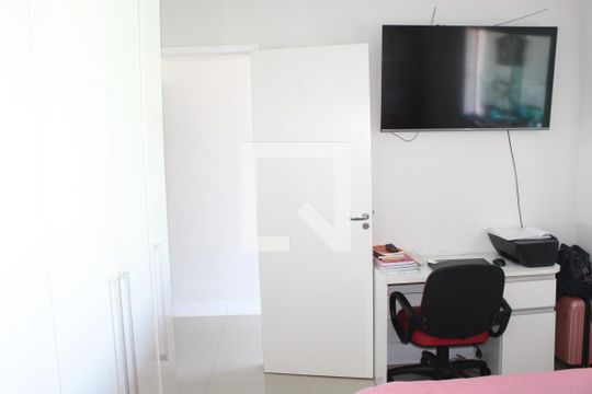 Quarto 2 de casa para alugar com 2 quartos, 100m² em Jardim do Engenho, Cotia
