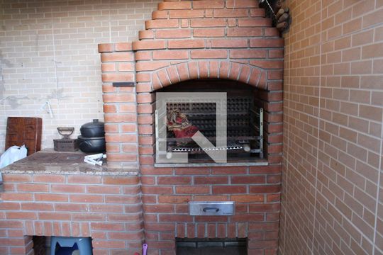 Churrasqueira de casa para alugar com 3 quartos, 223m² em Jardim do Engenho, Cotia