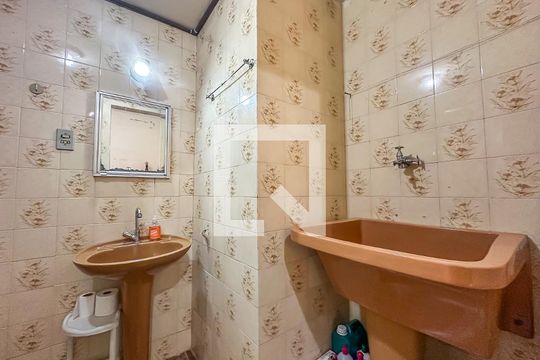 Banheiro de apartamento para alugar com 1 quarto, 30m² em Flamengo, Rio de Janeiro