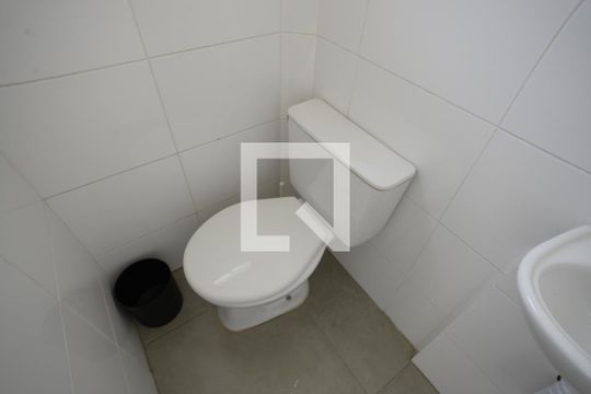 Banheiro de Serviço de apartamento para alugar com 2 quartos, 75m² em Jardim Vila Mariana, São Paulo