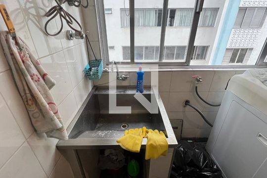 Área de Serviço de apartamento à venda com 2 quartos, 110m² em Paraíso, São Paulo