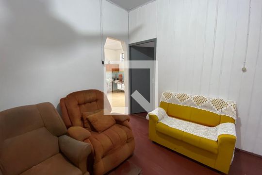 Sala 2 de casa para alugar com 4 quartos, 250m² em Guarani, Novo Hamburgo
