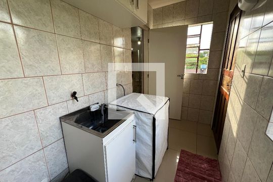 Área de Serviço de casa para alugar com 4 quartos, 250m² em Guarani, Novo Hamburgo