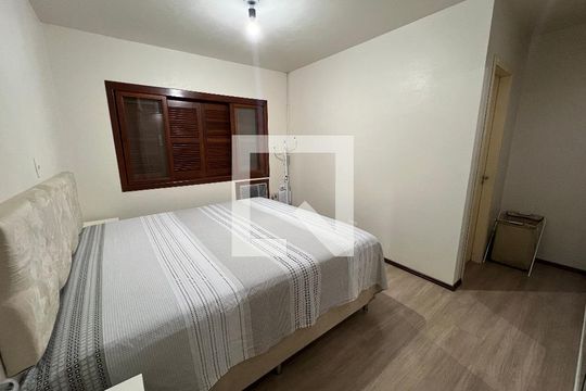 Suíte de casa para alugar com 4 quartos, 250m² em Guarani, Novo Hamburgo