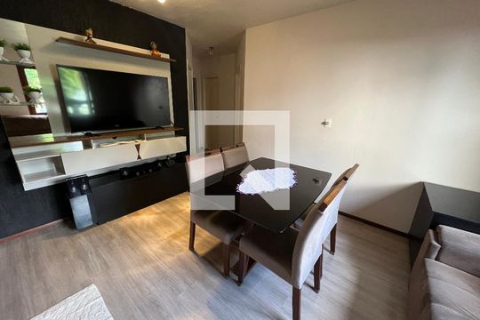 Sala de casa para alugar com 4 quartos, 250m² em Guarani, Novo Hamburgo