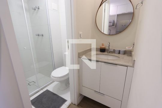 Banheiro de kitnet/studio à venda com 1 quarto, 26m² em Vila Mariana, São Paulo