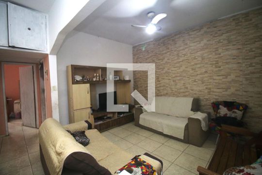 Casa à venda com 2 quartos, 73m² em Brás de Pina, Rio de Janeiro