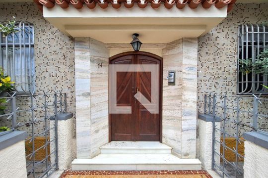 Fachada de apartamento à venda com 3 quartos, 90m² em Icaraí, Niterói