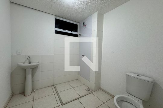 Banheiro Social de apartamento para alugar com 1 quarto, 60m² em Vargem Grande, Rio de Janeiro
