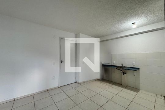 Sala de apartamento para alugar com 1 quarto, 60m² em Vargem Grande, Rio de Janeiro