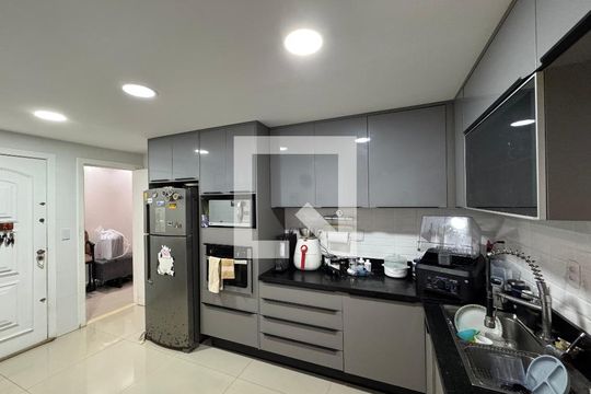 Cozinha e Área de Serviço de apartamento à venda com 2 quartos, 130m² em Recreio dos Bandeirantes, Rio de Janeiro
