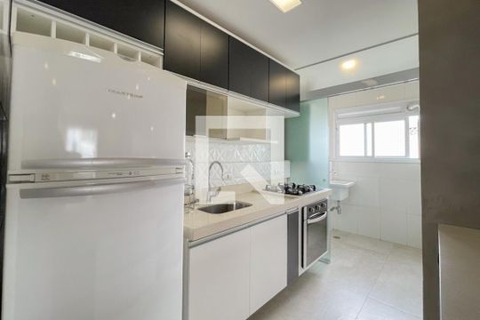Cozinha de apartamento para alugar com 2 quartos, 64m² em Nova Petrópolis, São Bernardo do Campo