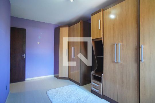 Quarto de apartamento à venda com 1 quarto, 45m² em Vila Ipiranga, Porto Alegre