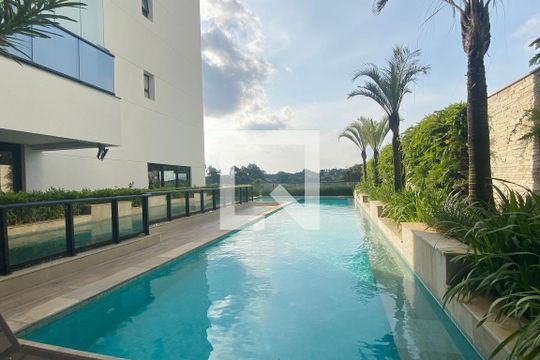 Piscina de apartamento à venda com 2 quartos, 85m² em Empresarial 18 do Forte, Barueri