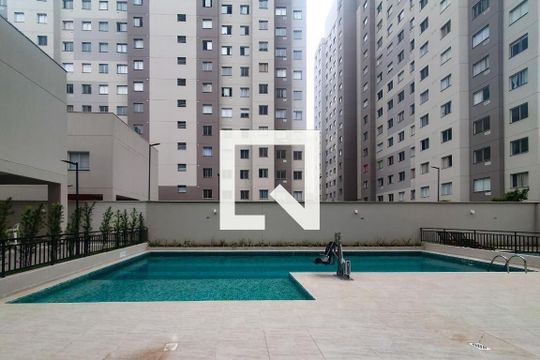 Área comum - Piscina de apartamento à venda com 2 quartos, 35m² em Parque Bristol, São Bernardo do Campo