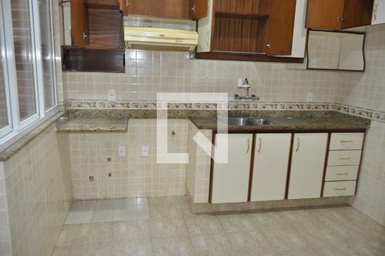 Cozinha de casa à venda com 2 quartos, 80m² em Riachuelo, Rio de Janeiro