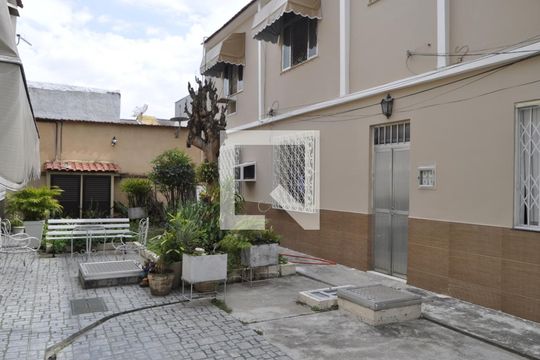 Área Externa de casa à venda com 2 quartos, 80m² em Riachuelo, Rio de Janeiro