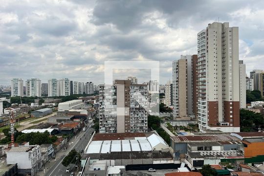 Quarto de apartamento à venda com 1 quarto, 30m² em Lapa, São Paulo