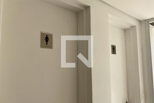 Área comum - Banheiros de apartamento para alugar com 2 quartos, 90m² em Santa Cecilia, São Paulo