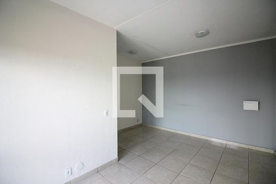 Sala de apartamento para alugar com 2 quartos, 55m² em Vila Planalto, São Bernardo do Campo