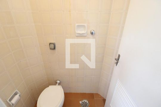 Área de Serviço - Banheiro de apartamento para alugar com 2 quartos, 60m² em Vila Pauliceia, São Paulo