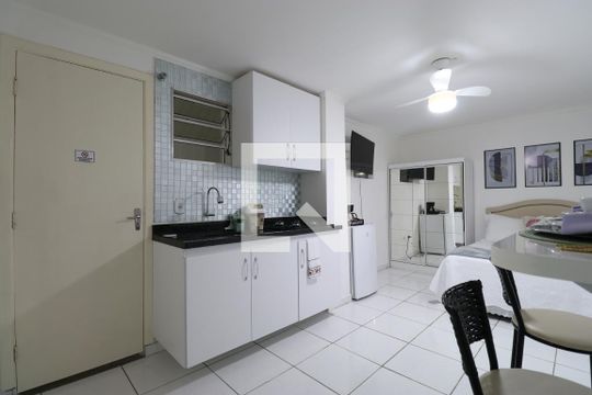 Apartamento para alugar com 1 quarto, 40m² em Luz, São Paulo
