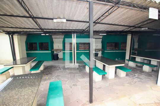 Área comum - Churrasqueira de apartamento para alugar com 1 quarto, 46m² em Teresópolis, Porto Alegre