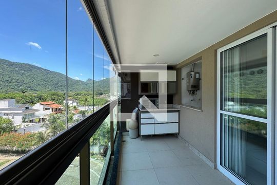 Varanda de apartamento para alugar com 2 quartos, 65m² em Recreio dos Bandeirantes, Rio de Janeiro