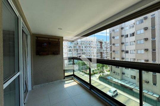 Varanda de apartamento para alugar com 2 quartos, 65m² em Recreio dos Bandeirantes, Rio de Janeiro
