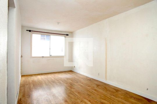 Sala de apartamento para alugar com 1 quarto, 60m² em Auxiliadora, Porto Alegre
