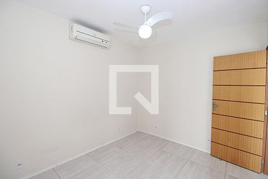 Suíte de casa para alugar com 2 quartos, 70m² em Campinho, Rio de Janeiro