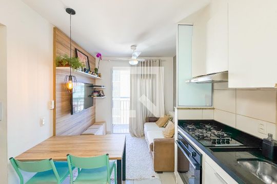 Apartamento para alugar com 2 quartos, 34m² em Mooca, São Paulo
