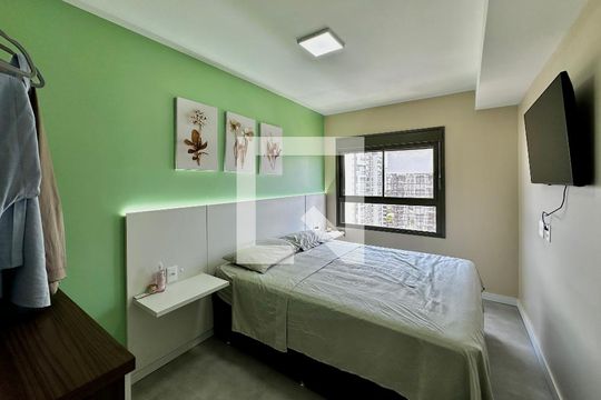 Suíte de apartamento à venda com 1 quarto, 34m² em Campo Belo, São Paulo