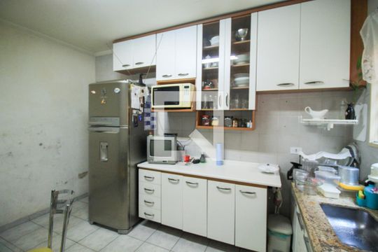 Cozinha de casa para alugar com 3 quartos, 144m² em Vila Prudente, São Paulo