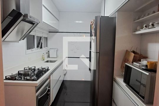 Apartamento à venda com 3 quartos, 123m² em Baeta Neves, São Bernardo do Campo