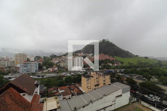 Varanda - Vista para paróquia Santuário de Nossa Senhora de Loreto de apartamento à venda com 4 quartos, 107m² em Freguesia (jacarepaguá), Rio de Janeiro