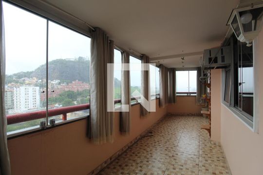 Varanda de apartamento à venda com 4 quartos, 107m² em Freguesia (jacarepaguá), Rio de Janeiro