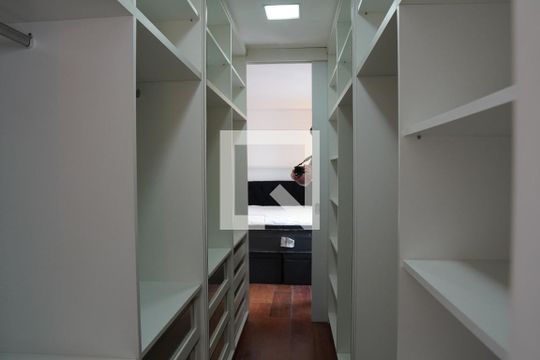 Suite de apartamento à venda com 3 quartos, 107m² em Paraíso, São Paulo