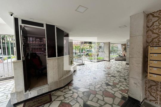 Portaria de apartamento à venda com 2 quartos, 72m² em Méier, Rio de Janeiro