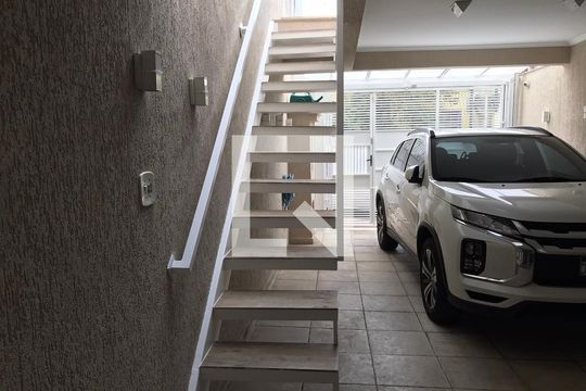 Garagem de casa à venda com 2 quartos, 140m² em Vila Aricanduva, São Paulo
