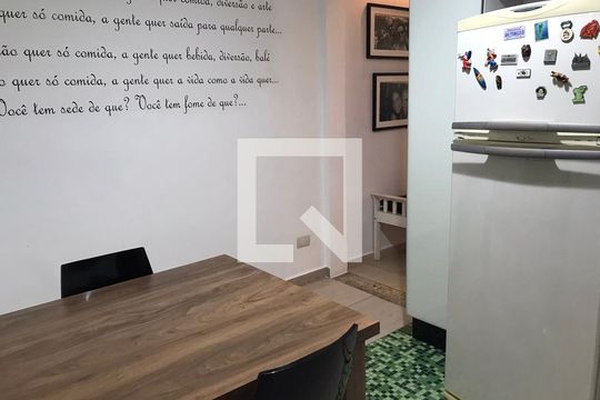 Cozinha de casa à venda com 2 quartos, 140m² em Vila Aricanduva, São Paulo