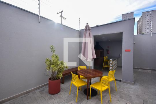 Churrasqueira de apartamento à venda com 2 quartos, 42m² em Jardim Maria Duarte, São Paulo