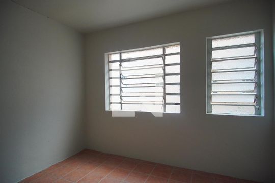 Quarto 1 de apartamento para alugar com 2 quartos, 45m² em Guarani, Novo Hamburgo