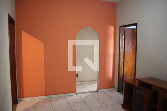Sala 2 de casa à venda com 3 quartos, 405m² em Eldorado, Contagem