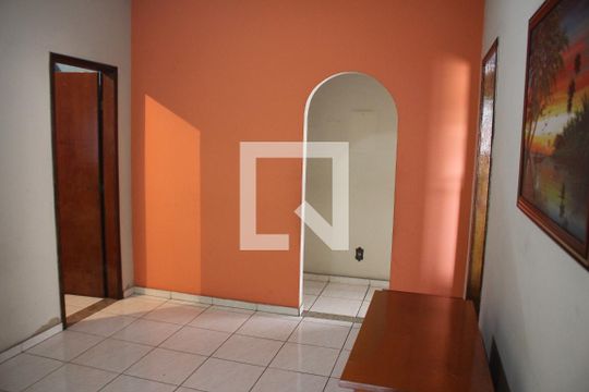 Sala 2 de casa à venda com 3 quartos, 405m² em Eldorado, Contagem