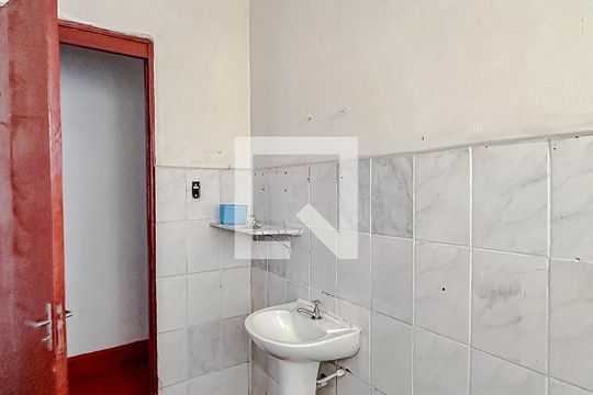 Banheiro de apartamento para alugar com 2 quartos, 54m² em Brás, São Paulo