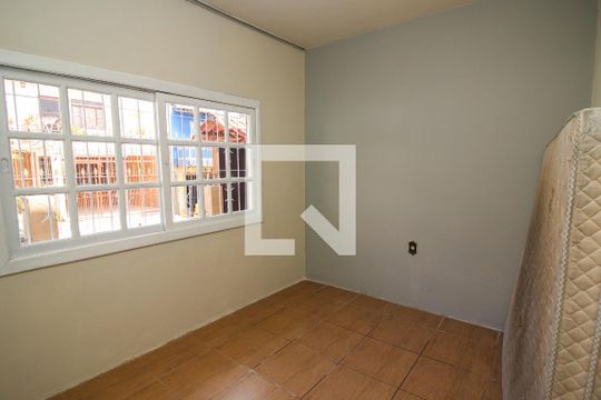 Quarto 1 de casa à venda com 3 quartos, 70m² em Vila Nova, Porto Alegre
