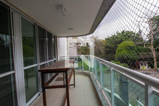 Varanda de apartamento à venda com 4 quartos, 155m² em Recreio dos Bandeirantes, Rio de Janeiro