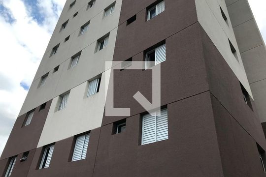 Fachada de apartamento para alugar com 2 quartos, 40m² em Vila Matilde, São Paulo