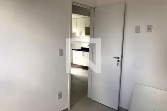 Quarto 2 de apartamento para alugar com 2 quartos, 40m² em Vila Matilde, São Paulo